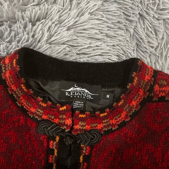 Icelandic Design Sweater M Cardigan Sweater Nordic Wool Artsy Red Black Toggles - Picture 9 of 9